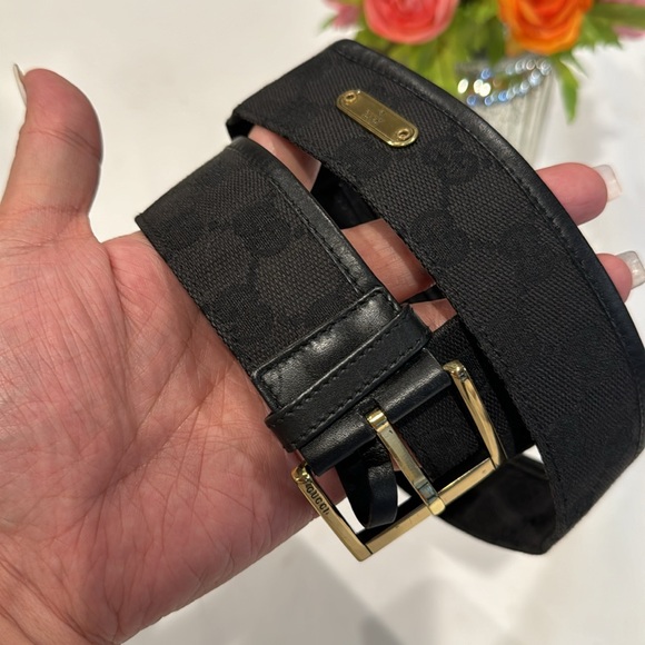 Authentic Gucci belt - Picture 2 of 11